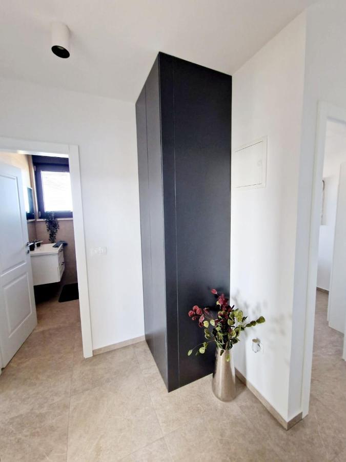 Dinary Penthouse Apartment Вир Екстер'єр фото