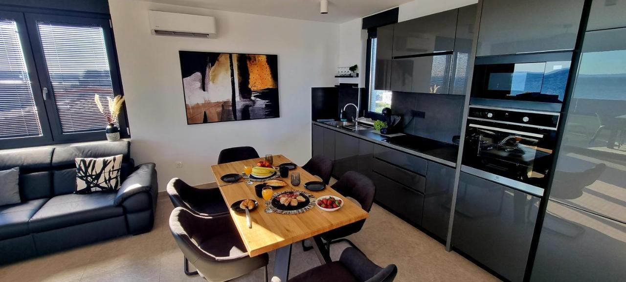 Dinary Penthouse Apartment Вир Екстер'єр фото